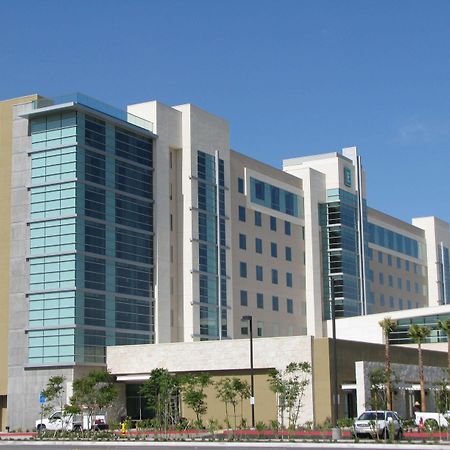 Embassy Suites Ontario - Airport Eksteriør billede