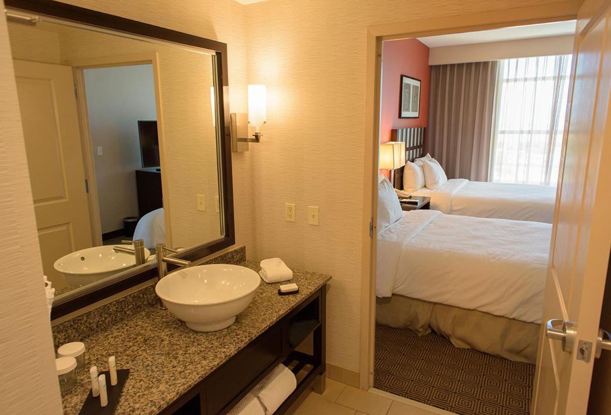 Embassy Suites Ontario - Airport Eksteriør billede