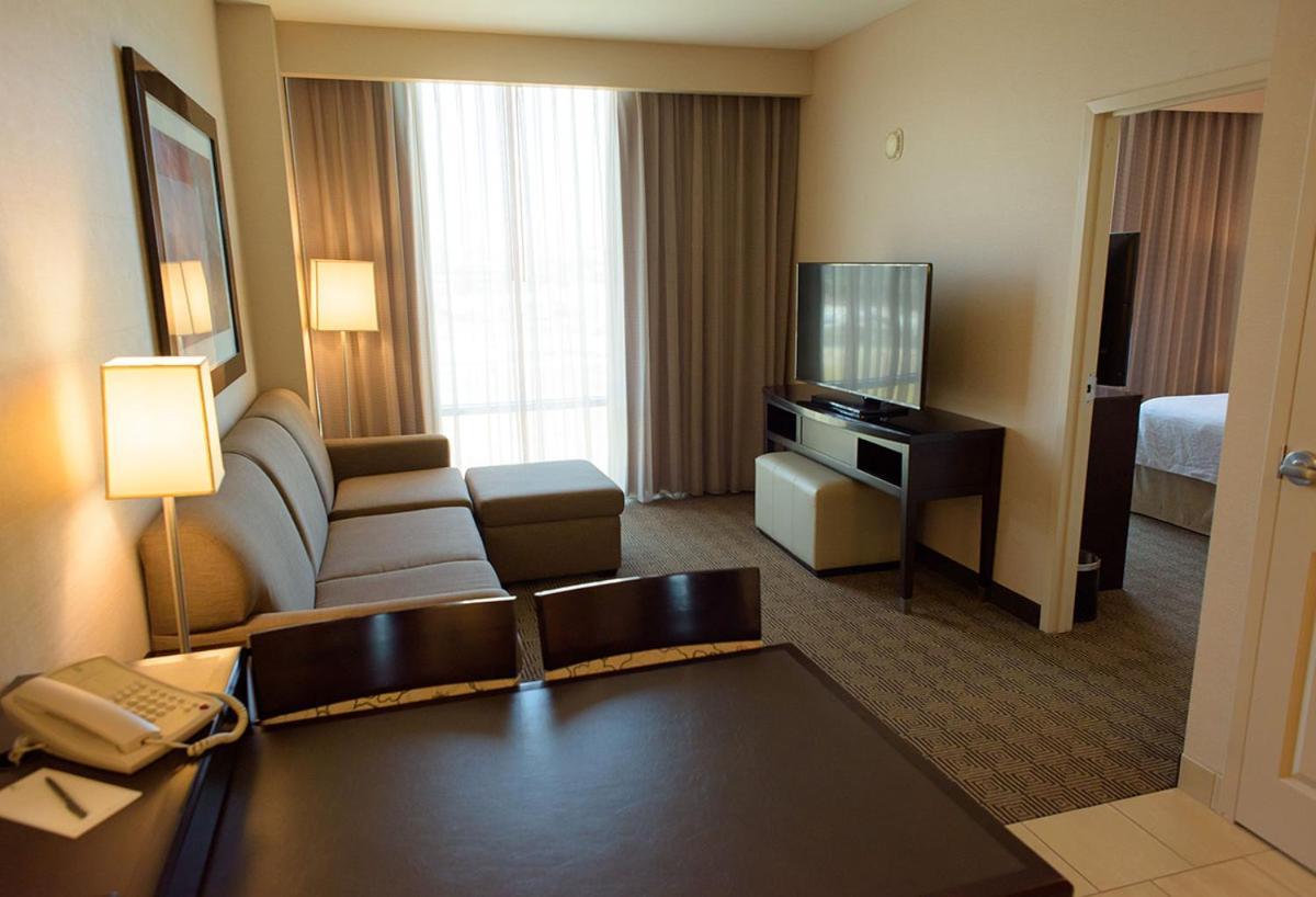 Embassy Suites Ontario - Airport Eksteriør billede